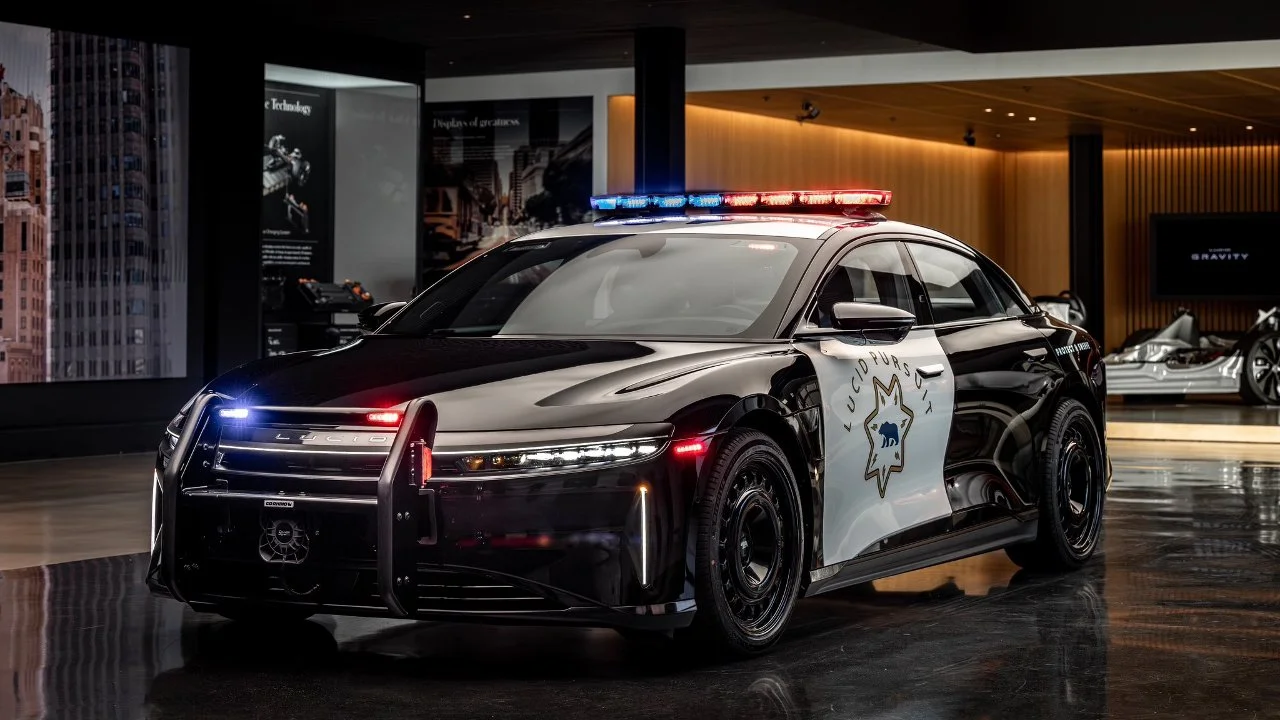 Lucid Pursuit: El coche de policía eléctrico del que no podrás escapar