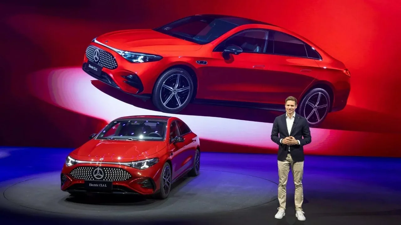 ¿Quieres el Mercedes CLA más largo? Parece que tendrás que mudarte a China…